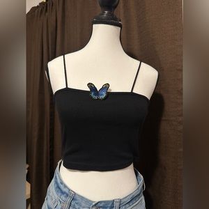 Black cropped top w butterfly